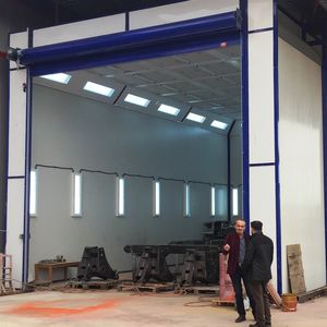 cabine de peinture fermée