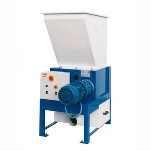 déchiqueteur pour le bois / pour carton / de pneus / de déchets solides et en vrac
