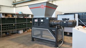 déchiqueteur pour le bois / de déchets / plastique / à 4 arbres