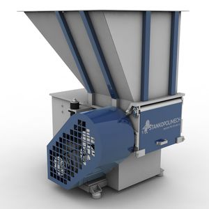déchiqueteur pour le bois / de déchets solides et en vrac / plastique / pour bouteilles en PET