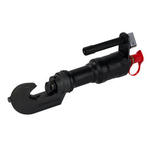 outil de sertissage hydraulique 1