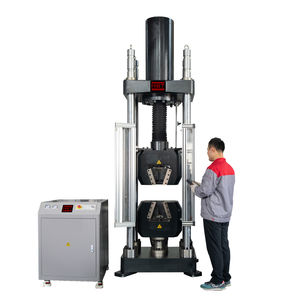 machine d'essai universelle 1