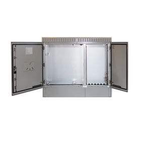 armoire réseau au sol