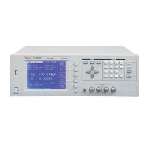 RLC mètre benchtop 1