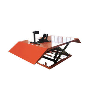 table élévatrice à ciseaux