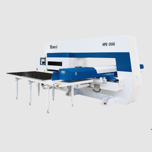 poinçonneuse CNC 1