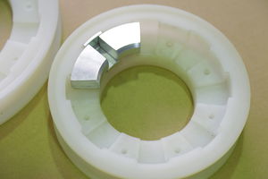 joint à lèvre / rond / avec cadre / C-ring