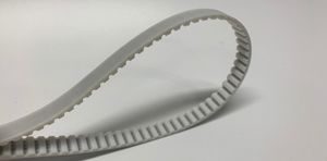courroie crantée 1