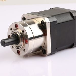 moteur DC 1