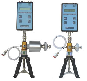 calibrateur de pression / portatif / portable / pneumatique