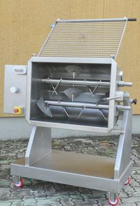 mélangeur à viande en acier inoxydable 1