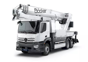 grue montée sur camion