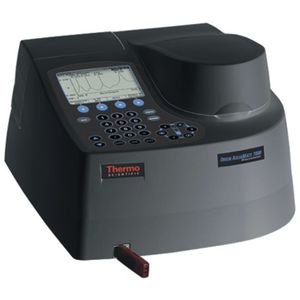 spectrophotomètre visible / benchtop / pour absorbance