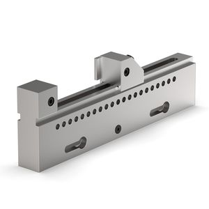 étau pour machine d'électroérosion à fil