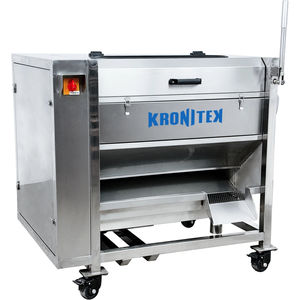 machine à éplucher de pommes de terre