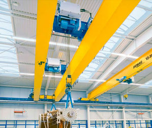 grue sur rail / avec commande électrique / de levage
