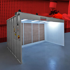 cabine de peinture ouverte