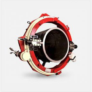 machine à tronçonner et à chanfreiner