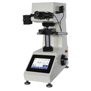 duromètre micro Vickers 1
