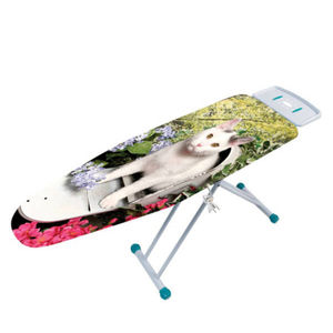 table de repassage universelle