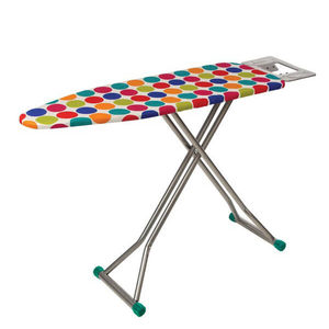 table de repassage universelle