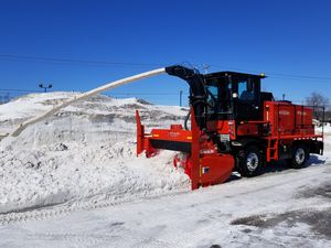 fraise à neige pour chargeuse compacte