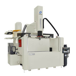 machine d'électroérosion par enfonçage