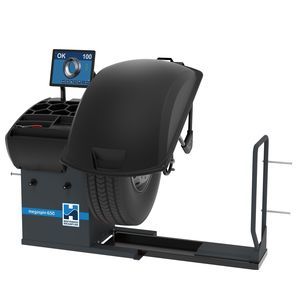 équilibreuse de roues pour camions