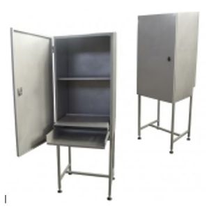 armoire informatique sur pied