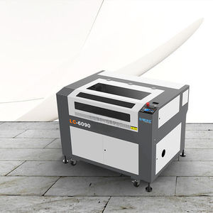 machine de découpe laser CO2 1