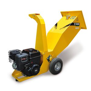 broyeur de branches mobile