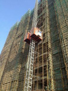 ascenseur pour chantier