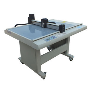 machine de découpe à couteau