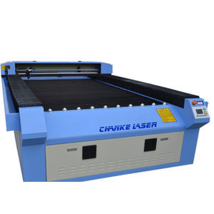 machine de découpe laser CO2