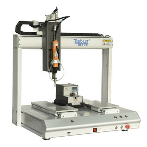 machine de vissage robotisée