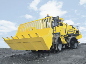 chargeuse pelleteuse articulée 1