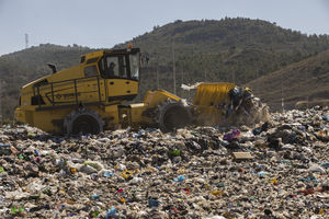 chargeuse pelleteuse articulée 1