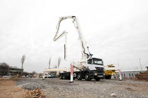 pompe à béton automotrice pour chantier