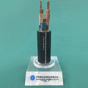 câble électrique d'alimentation