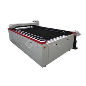 machine de découpe laser CO2