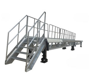 rampe de chargement pour plate-forme 1
