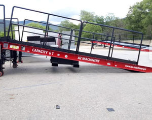 rampe de chargement pour plate-forme 1