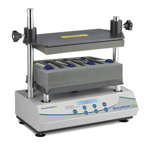agitateur de laboratoire vortex 1
