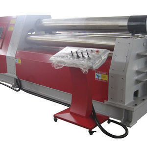 rouleuse à 4 rouleaux 1