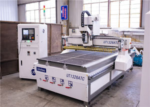 détoureuse CNC