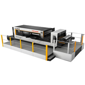 machine de découpe à l'emporte pièce