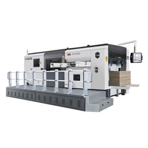 machine de découpe à l'emporte pièce