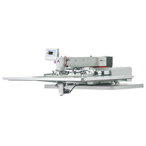 machine à coudre à une aiguille 1