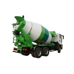 camion malaxeur pour le béton 1