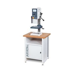 machine de perçage verticale